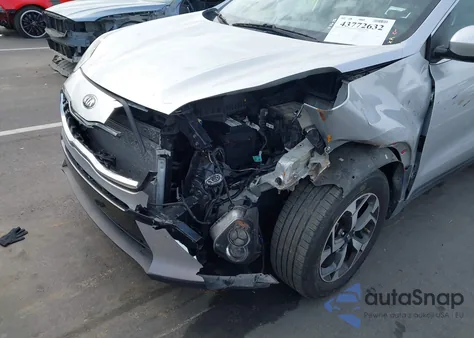 2020 Kia Sportage Lx z USA, uszkodzony, nr VIN KNDPM3AC3L7747083